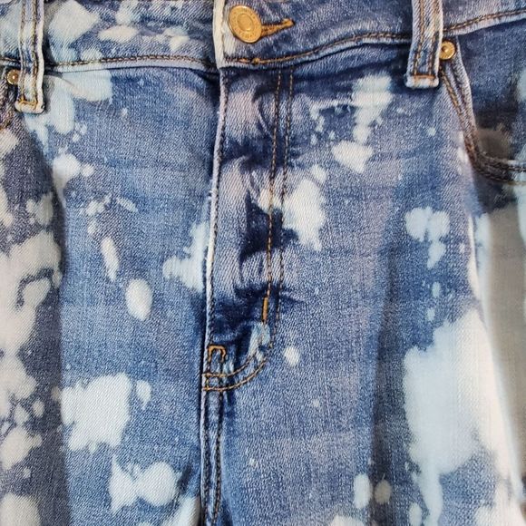 eunia Distressed Mid Rise Jeans - Picture 5 of 13